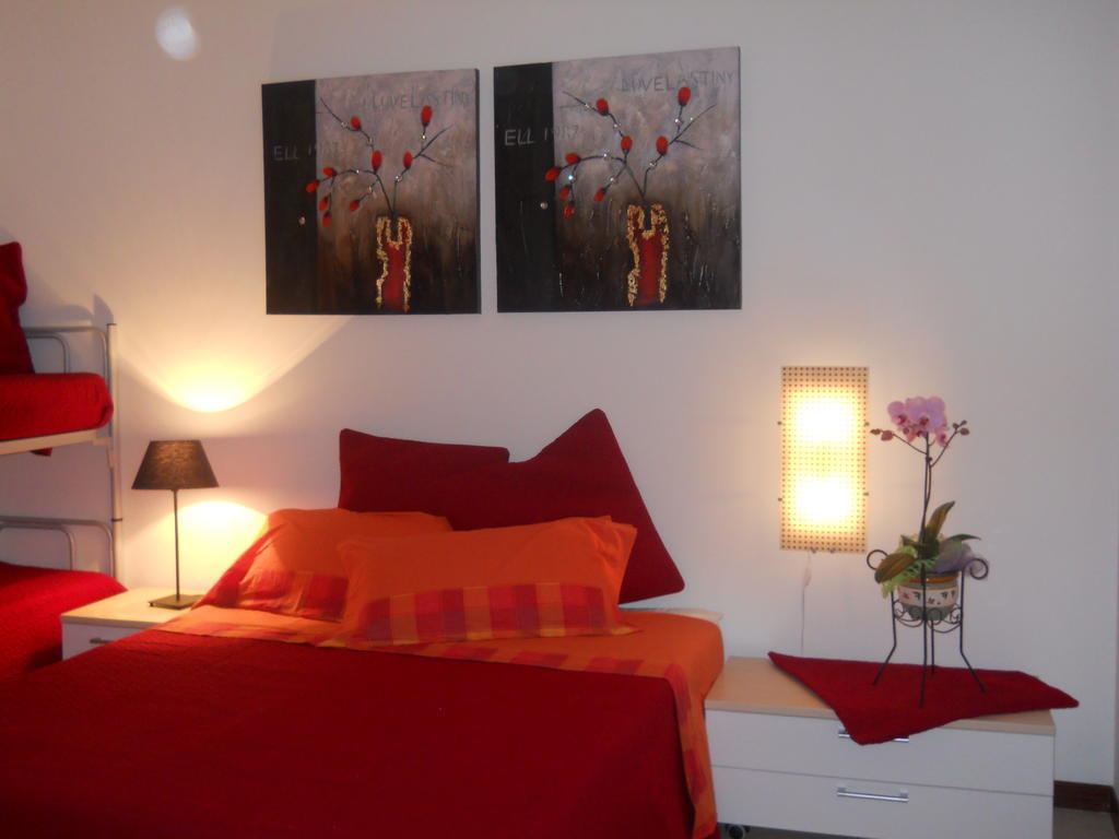 B&B Residenza Bianco Alle Grotte Di Castellana 카스텔라나그로테 객실 사진