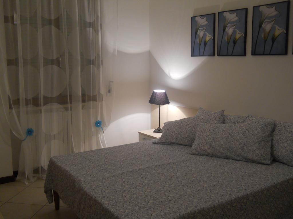 B&B Residenza Bianco Alle Grotte Di Castellana 카스텔라나그로테 외부 사진